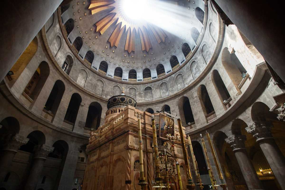 Jerusalem's Holy Sepulchre treasures arrive in Texas