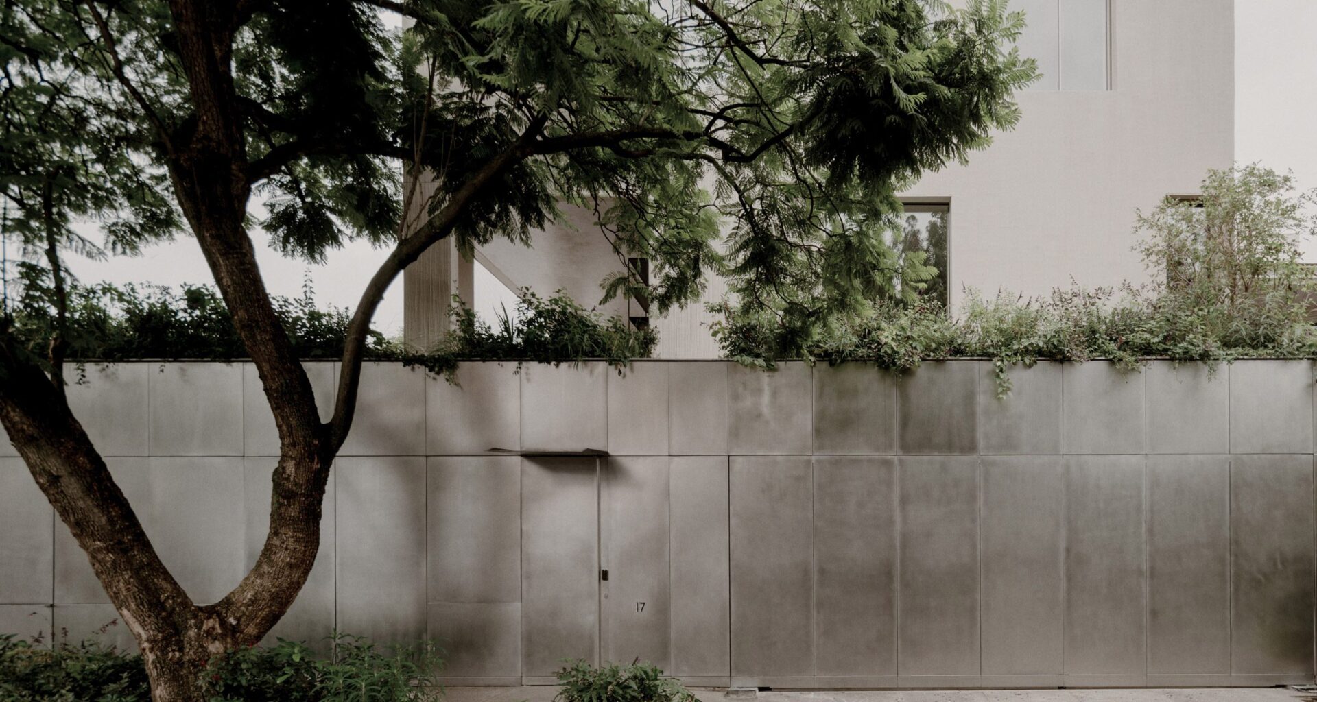 House with metal base