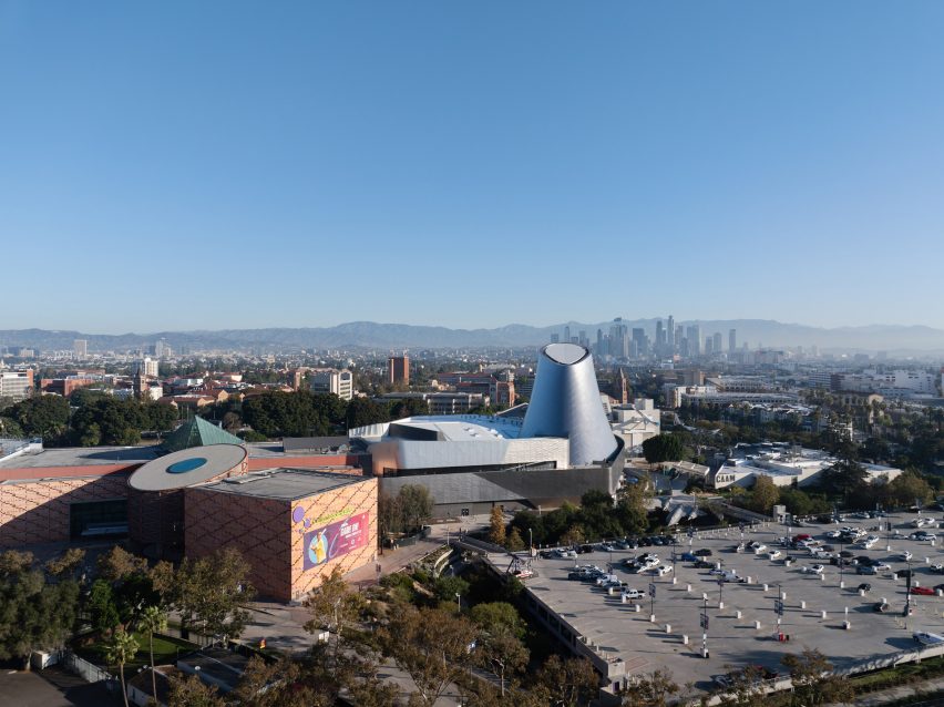 Samuel Oschin Air and Space Center