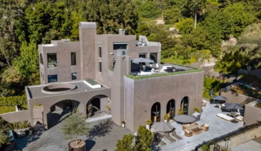 Sculptural Home Rises Like a Futuristic Fortress Near L.A.’s Getty Museum
