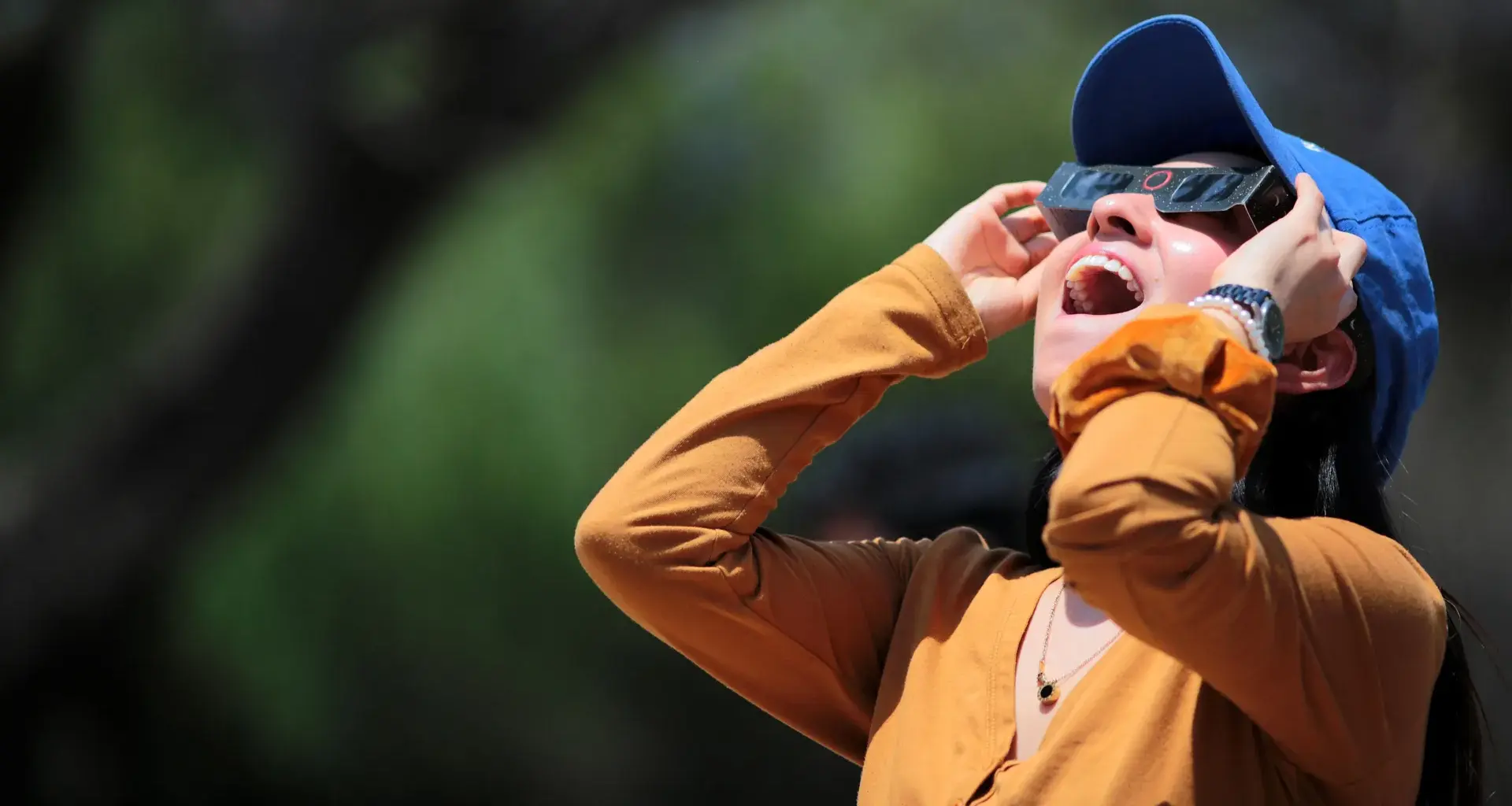 Total solar eclipse led to seismic quiet for cities within its path