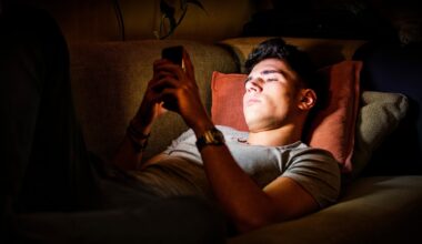 Anxious young adults are more likely to develop digital addictions