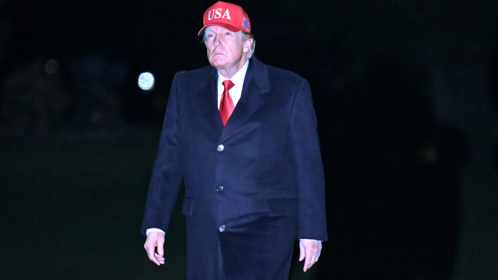 Trump Attacks Pope Leo XIV Amid Criticism of Iran War