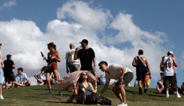 Coachella 2026 Day 2 Live Updates: Justin Bieber, Jack White and more highlights