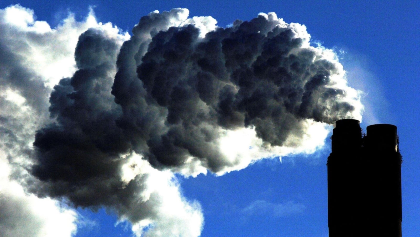 Electricity emissions fall for third consecutive year