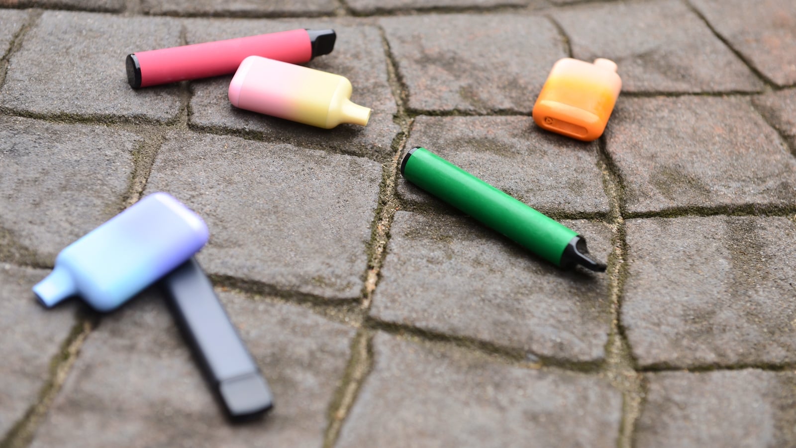 20 million vapes sold in Ireland last year not recycled