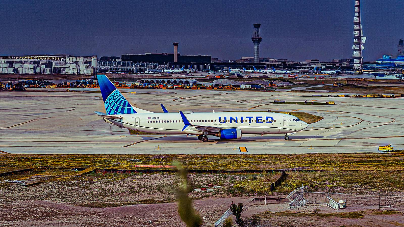“The System Will Tell Us”: United Airlines Using AI To Help Passengers Make Flight Connections