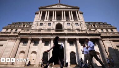 Interest rates held at 3.75% as Bank of England hints of future rises over Iran war