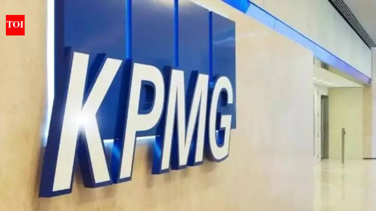 KPMG now has a dashboard for its employees in America that the company hopes encourages more 'frequent and sophisticated' ...