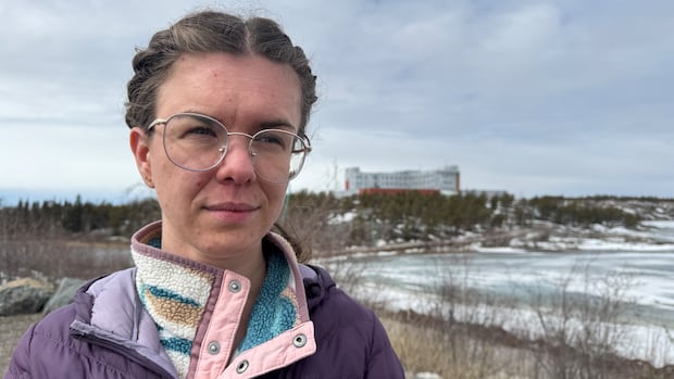 Yellowknife health-care worker advised to leave N.W.T. over her own medical needs