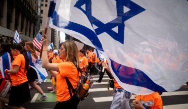 Tens of thousands expected at NYC's annual Israel parade; Mamdani to boycott it