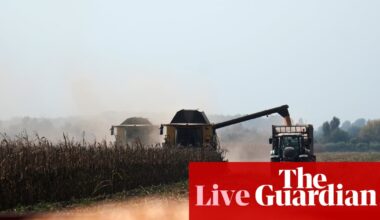 Global food prices jump as Iran war drives up costs; pound and UK bonds stronger as Starmer pledges to stay on as PM – business live | Business