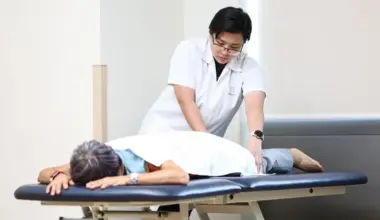 The study found that pain scores for those receiving tuina therapy by a registered TCM practitioner or a combination of tuina therapy and physiotherapy were comparable to those undergoing physiotherapy after two months of treatments.