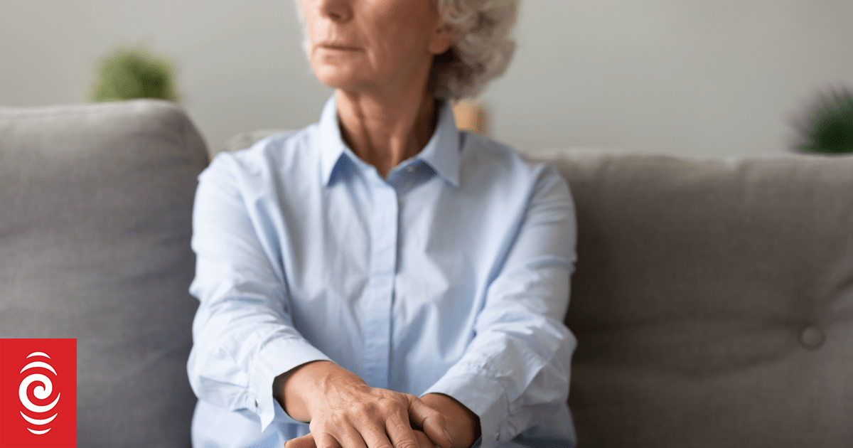 Pharmac rationing of menopause drugs 'fair' - women's health expert
