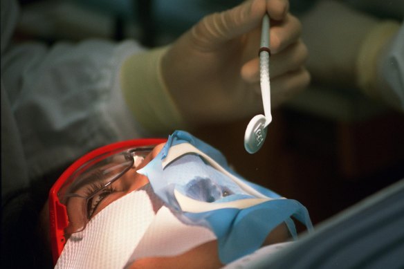 NSW Health is recommending patients of a Sydney dentist, Dr Tam of Strathfield, seek testing for blood-borne viruses.