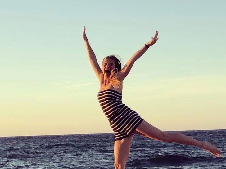 Gwyneth Paltrow's Hot Shots