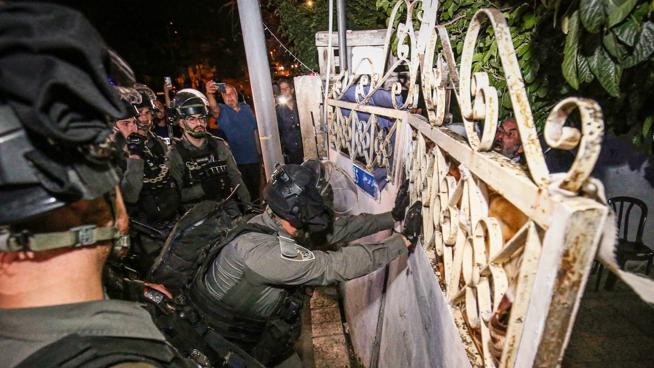 Israel moves to steal Palestinian land surrounding Al-Aqsa Mosque in bid to 'Judaize Jerusalem' - thecradle.co