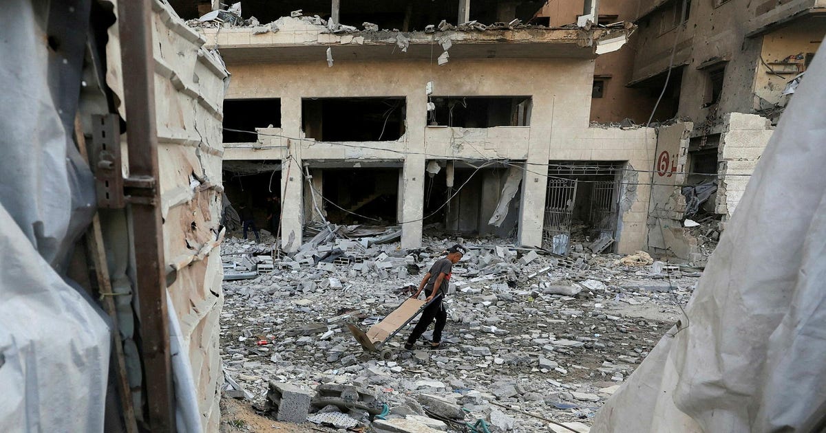 Gaza Hospital Says One Killed, Two Wounded in Israeli Strike