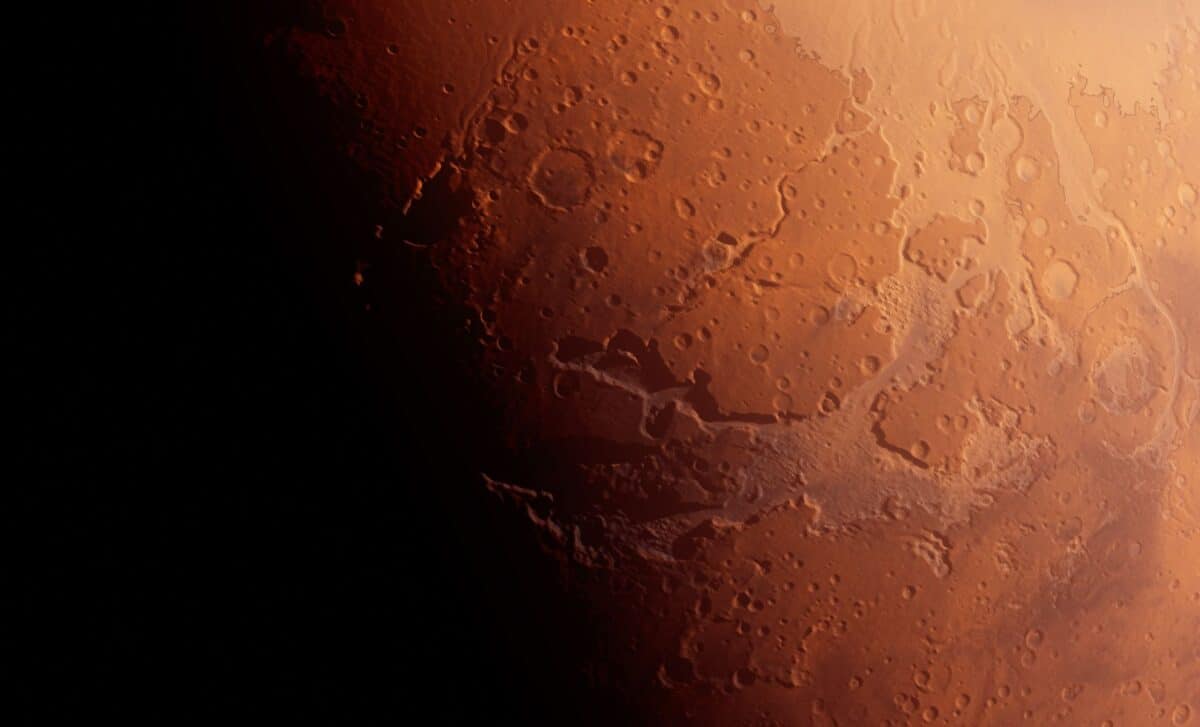 A Mars Crescent Captured By A Tiny Spacecraft Reveals Never Before Seen Details