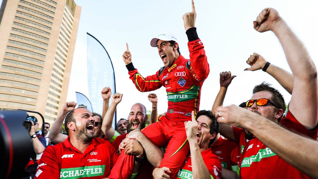 LUCAS DIGRASSI TITLE