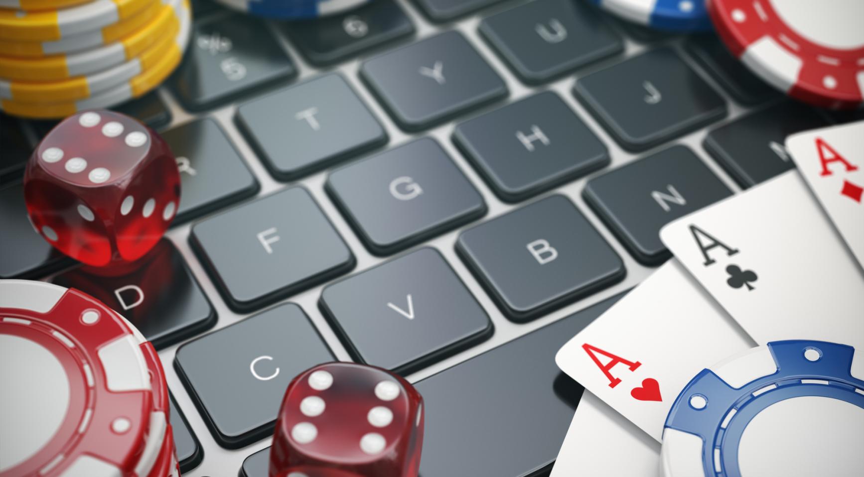More Dutch addicted to online gambling and designer drugs