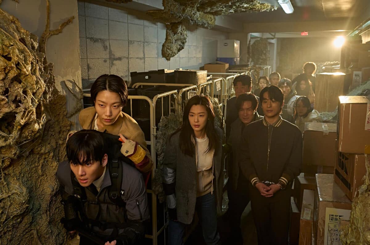 Korean zombie film ‘Colony’ earns ₱20 million in PH opening day