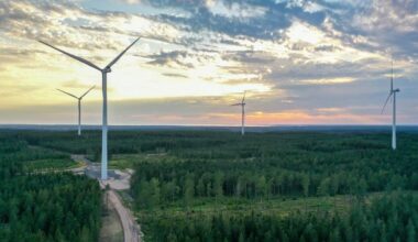 Apple, Amazon, Schneider Electric Warn GHG Protocol that Tougher Scope 2 Reporting Rules will Slow Corporate Energy Transition