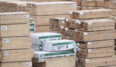 B.C. premier can’t understand ‘why’ softwood lumber is not on tariff relief list