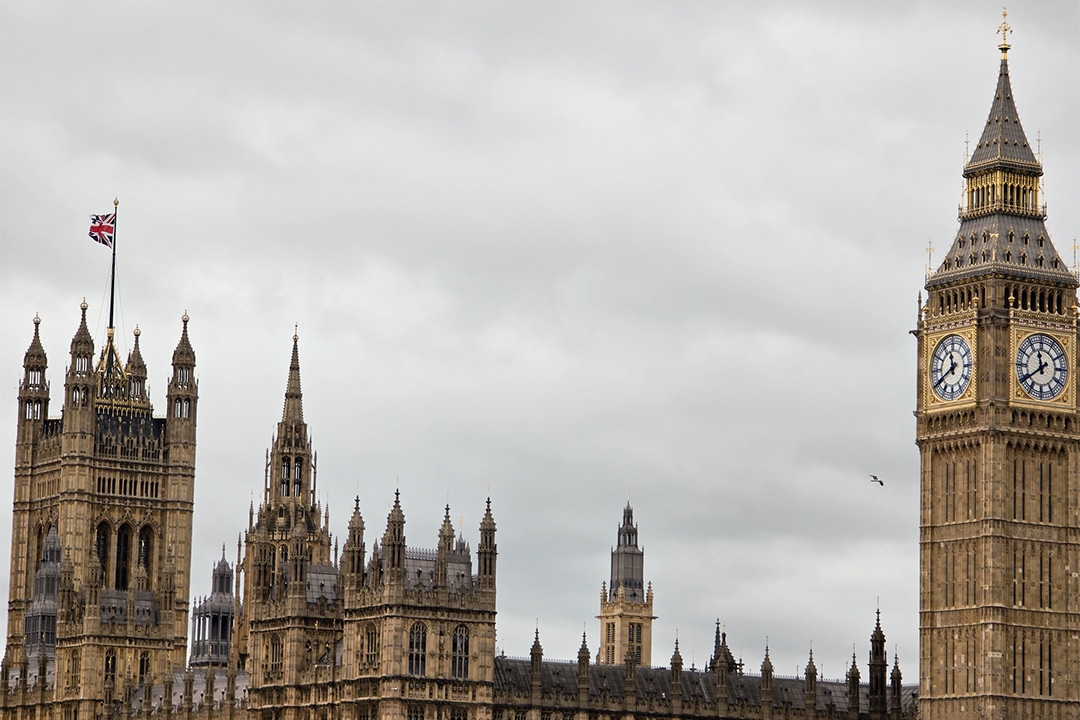 Why UK Gilt Yields Are Climbing