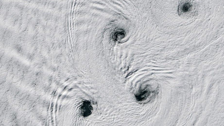 Mesmerizing vortexes swirl near an Antarctic volcano photo of the day for May 12, 2026