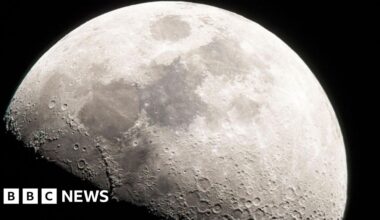 Nasa unveils next steps to build permanent Moon base - BBC