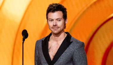 Harry Styles Reveals Details About Losing His Virginity & How Radiohead Was Involved - Just Jared - Celebrity News and Gossip