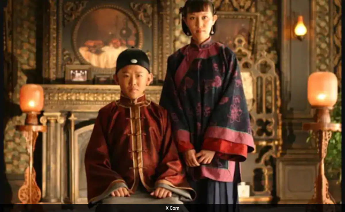 China's "Ageless Man" Silences Critics with Nuanced Performances