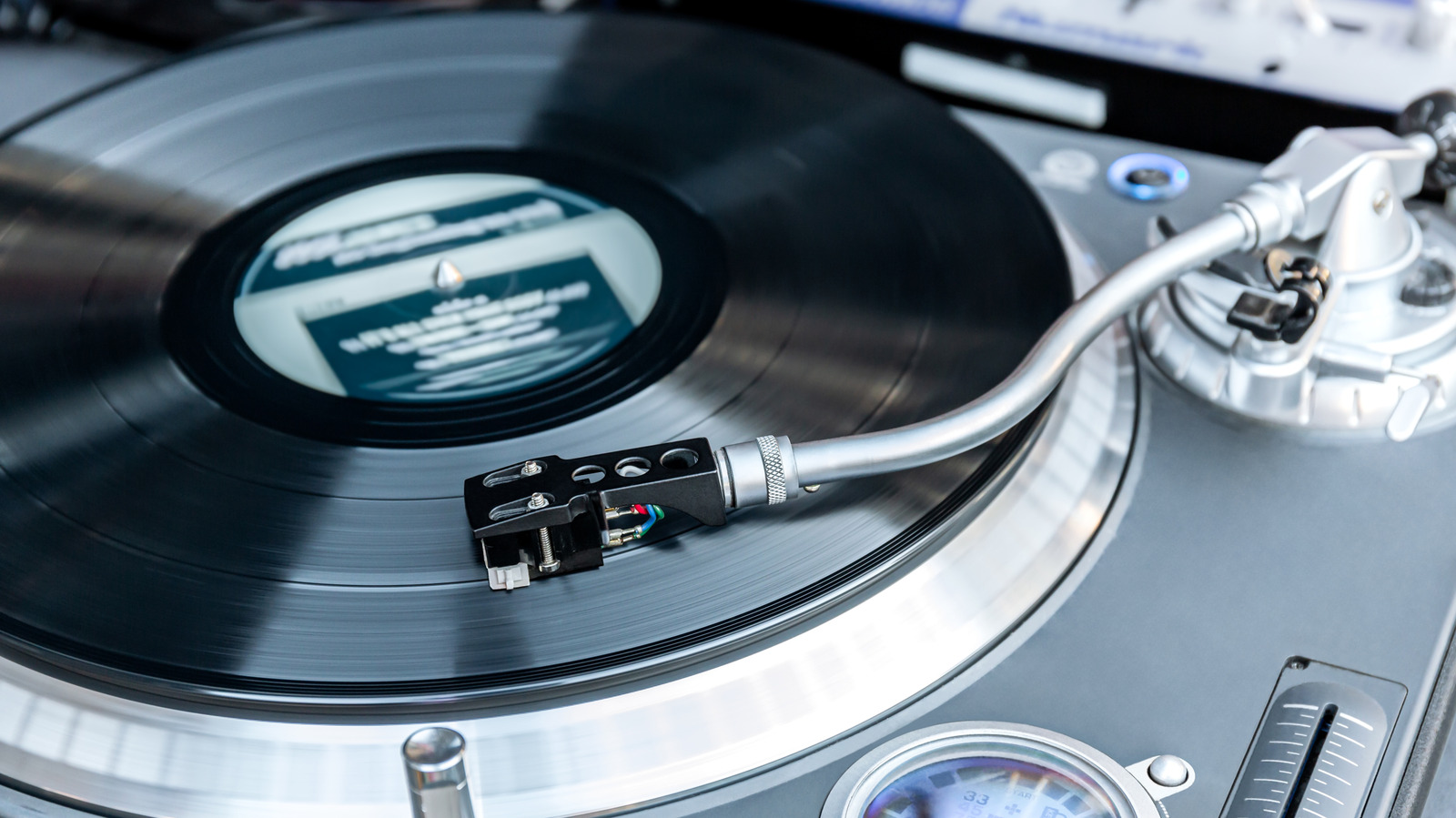 Every Music Lover Had One In The '70s — And It Deserves A Comeback