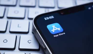 Apple May Open Up The App Store To Agentic AI