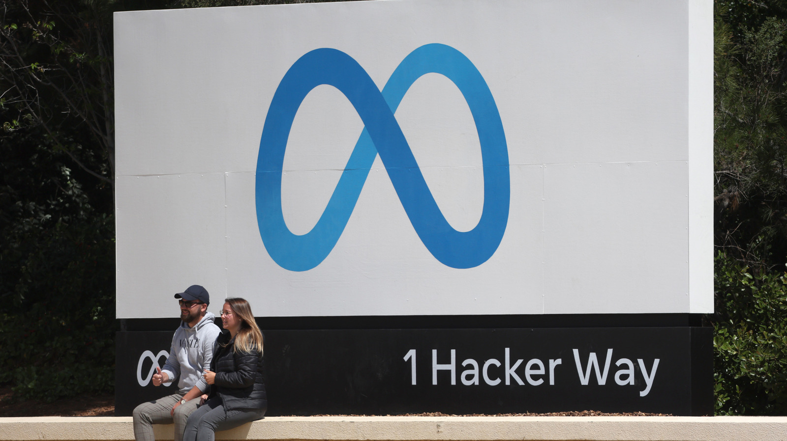 Meta Is Reportedly 'Reassigning' 7,000 Employees To AI-Focused Roles