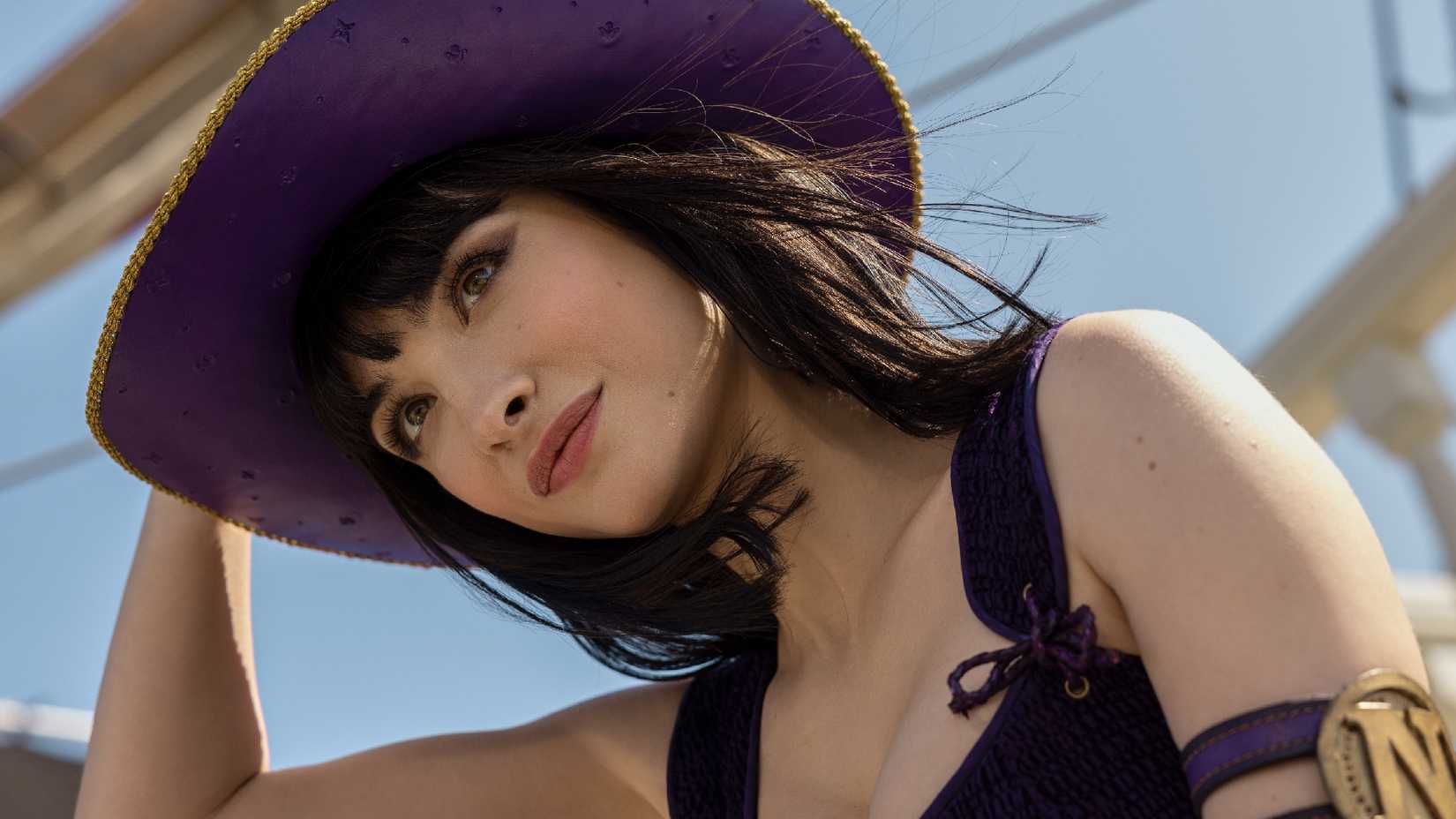 Lera Abova as Nico Robin in One Piece live-action.
