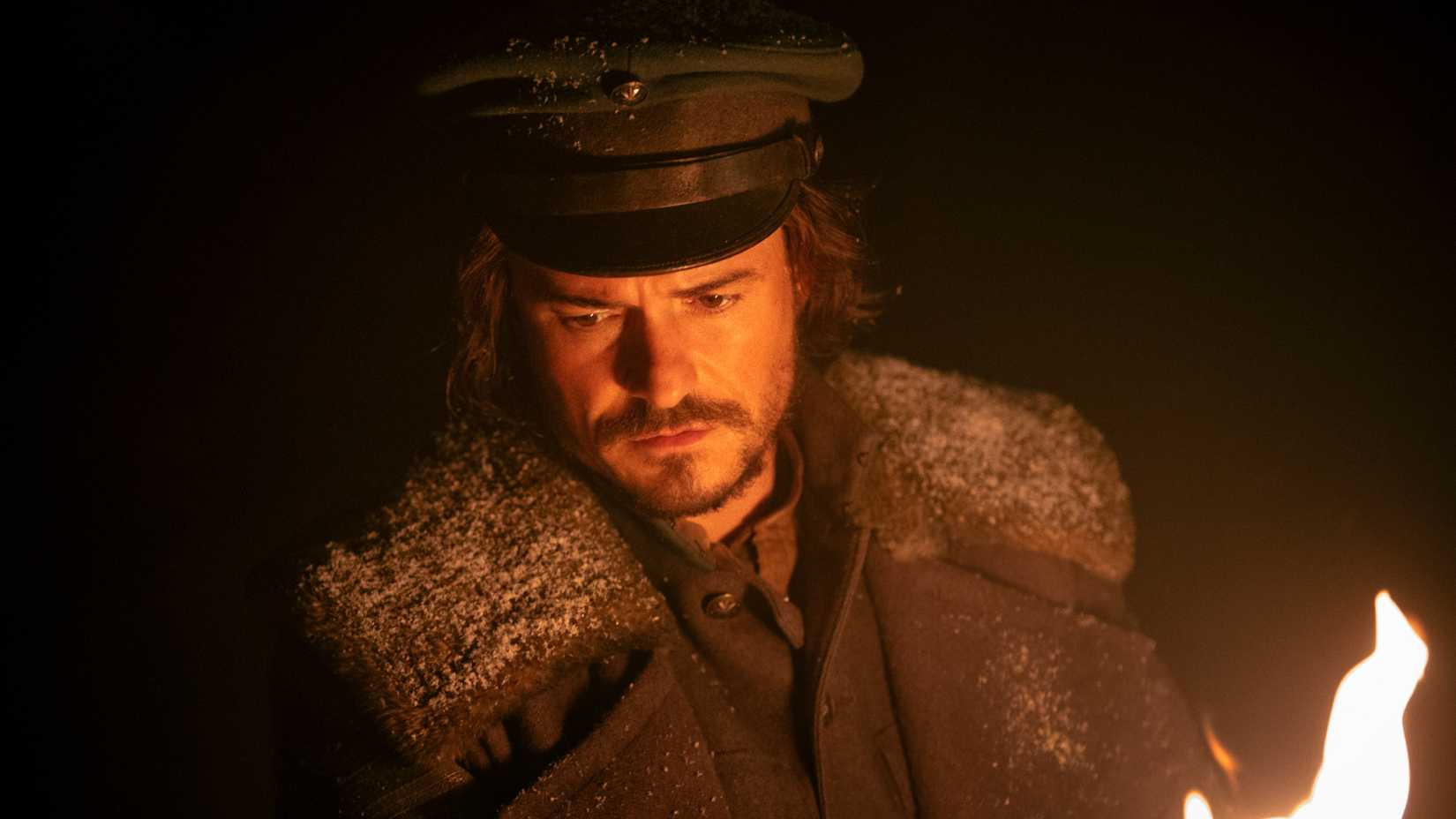 Orlando Bloom as Rycroft 'Philo' Philostrate in Carnival Row