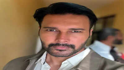 Rajniesh Duggal reveals he lost ‘Yakeen’ opposite Priyanka Chopra