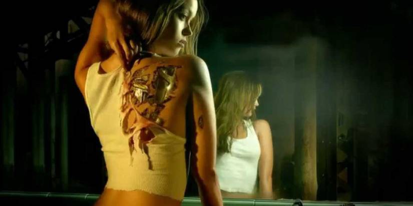 Summer Glau as Cameron with wounds that reveal her Terminator exoskeleton in The Sarah Connor Chronicles