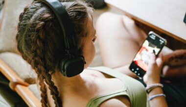 AI music is flooding streaming platforms. But listeners like it less and less : NPR