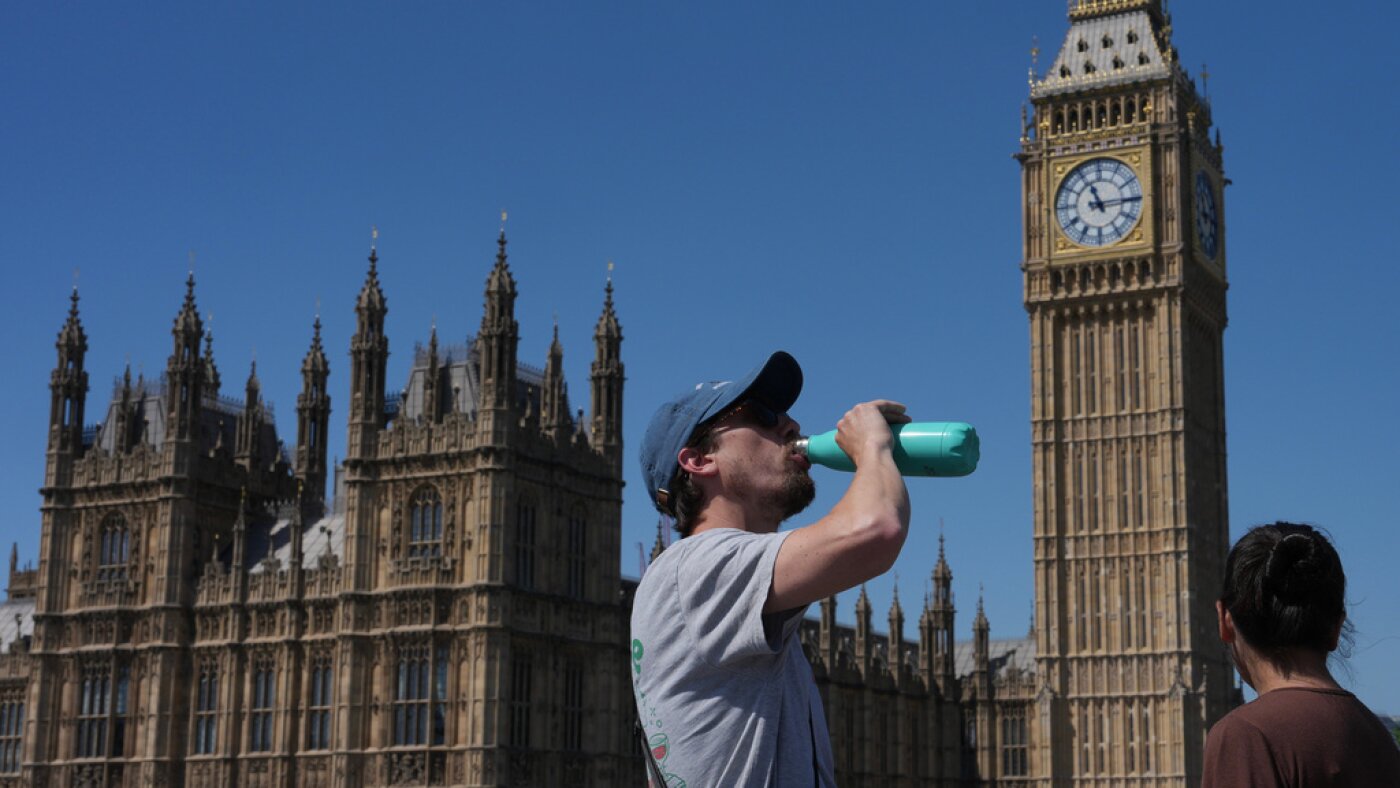 Europe's early heat wave shatters records, brings deaths : NPR