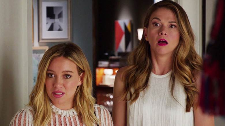Hilary Duff as Kelsey and Sutton Foster as Liza looking surprised in Younger