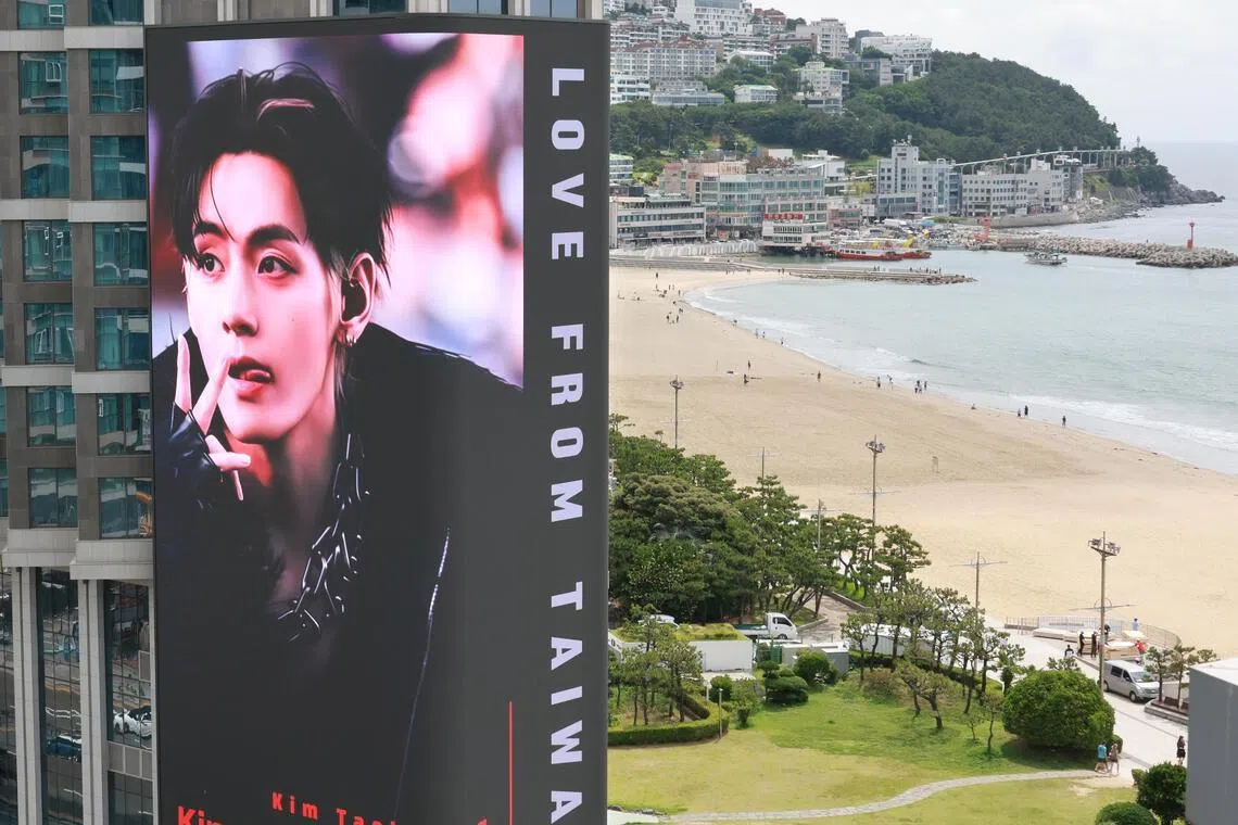 Busan police said they detected 10 scalping cases involving 11 individuals during intensive enforcement operations around the stadium.