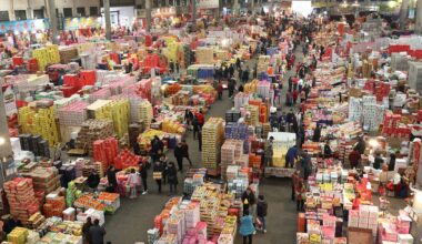 Chinese experts urge Beijing to push past obstacles to a unified national market