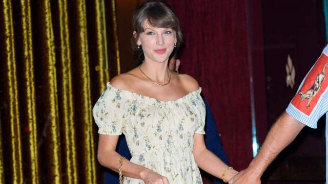 Taylor Swift’s $298 Reformation Floral Dress Hangs by Just 2 Straps