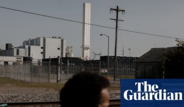 US garbage incinerators are failing to eliminate ‘forever chemical’ air pollution, experts warn | US news