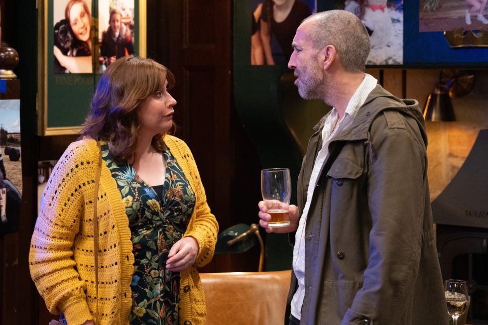 Sam Dingle, Lydia, Emmerdale sam dingle, lydia, emmerdale