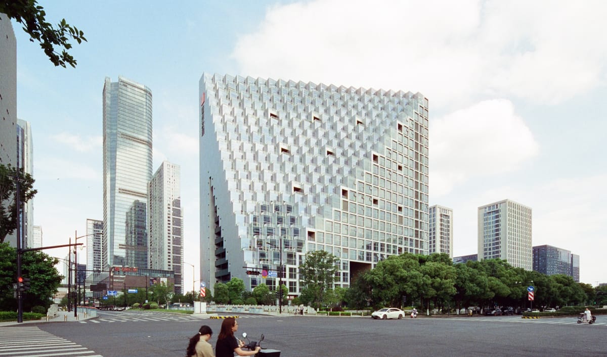 OMA completes pyramid-like development in Hangzhou | News