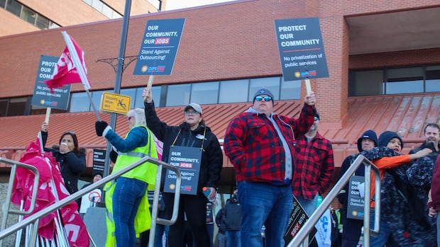 Arbitrator blasts former RMWB manager for handling of failed layoff plans